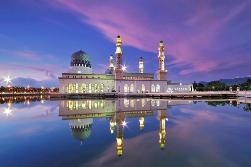 Gemilang Hotel Kota Kinabalu Buitenkant foto